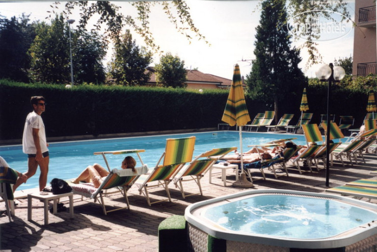 New photos from tourists Calderone APT