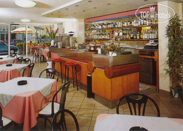Hotel photo Cristina 3*