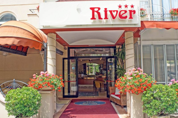 Hotel photo River Hotel  3*