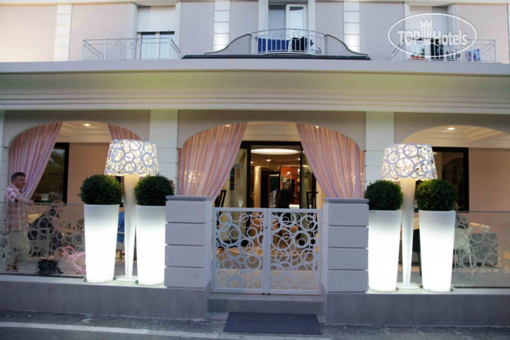 Hotelier's photos Villa Paola Hotel 3*