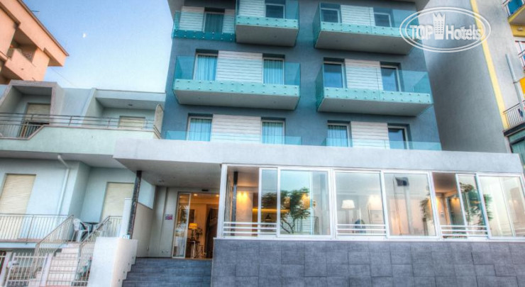 Hotelier's photos Bell Suite Hotel 3*