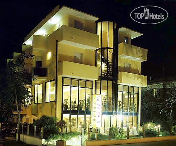 Hotel photo Amba 3*