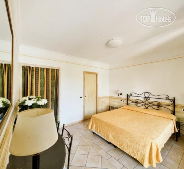 Hotel photo Lord Byron 3*
