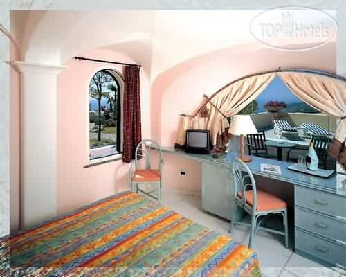 New photos from tourists Carlo Magno 4*