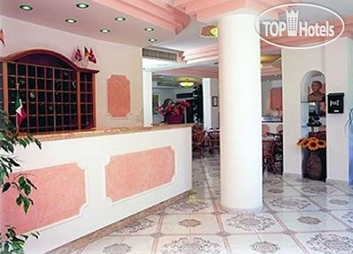 New photos from tourists La Pergola 3*