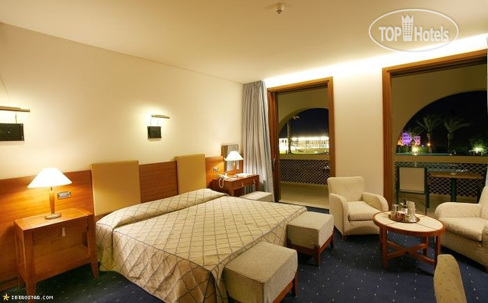 New photos from tourists Smy Carlos V Alghero 5*