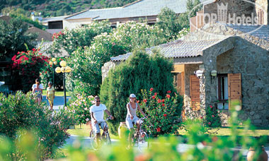 Hotelier's photos Chia Laguna Resort (Laguna) 5*