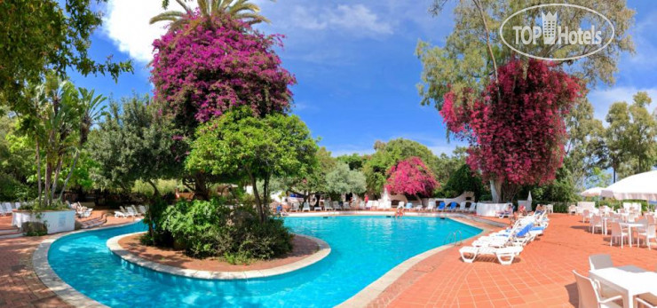 Новые добавленные фото туристов Arbatax Park Resort (Il Villaggio) 4*