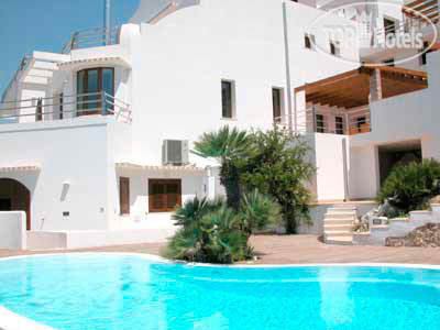 Hotelier's photos La Rosa Sul Mare 4*
