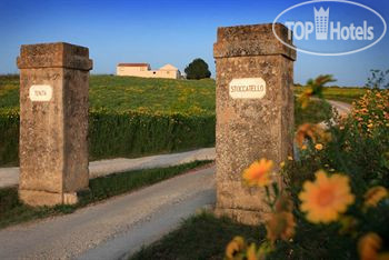 Hotelier's photos Agriturismo Tenuta Stoccatello 3*
