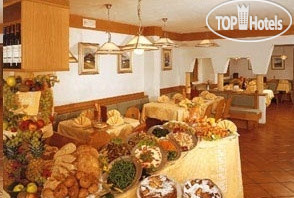 New photos from tourists El Laresh hotel Moena 3*