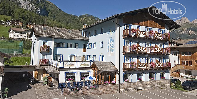 Hotel photo Aurora hotel Canazei 2*