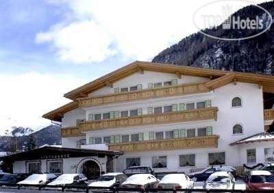 Hotelier's photos Alaska hotel Campitello di Fassa 3*