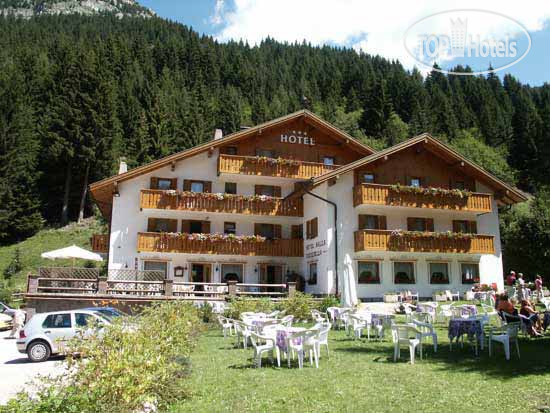 Hotelier's photos Malga Passerella Hotel Moena 3*