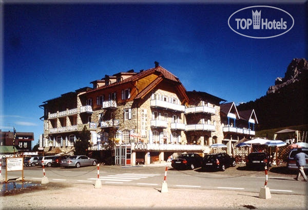 Hotel photo Savoy Hotel Vigo di Fassa 3*