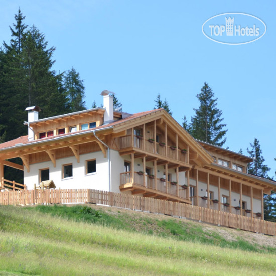 Hotel photo Agritur Majon Da Mont 4*