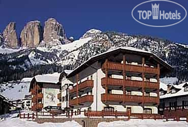 Hotel photo Garni Aritz Campitello di Fassa 4*