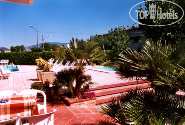 New photos from tourists Kon Tiki hotel Marcelli di Numana 3*