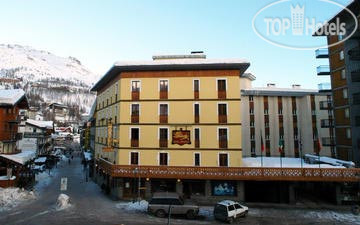 New photos from tourists Grivola 3*