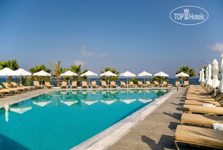 New photos from tourists Louis Paphos Breeze 4*