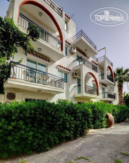 New photos from tourists Renos Tourist Apartments Cyprus