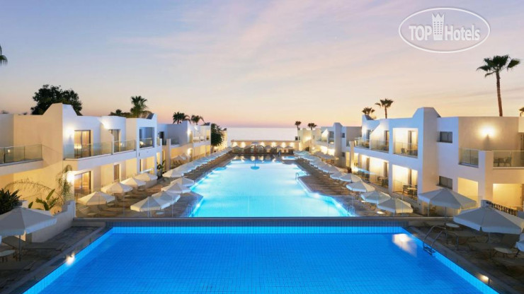 Hotelier's photos Eleni Holiday Village 4*