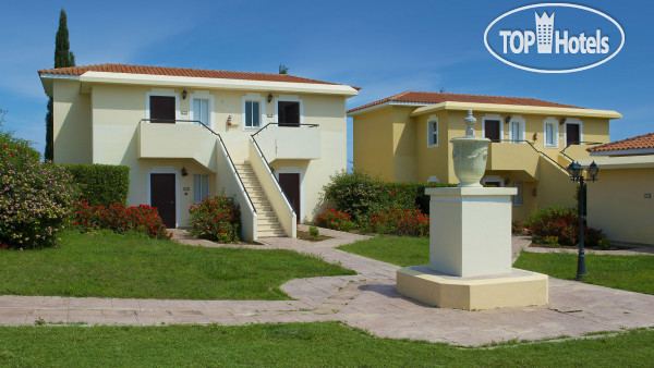 Фотографии отеля  Akamanthea Holiday Village 4*