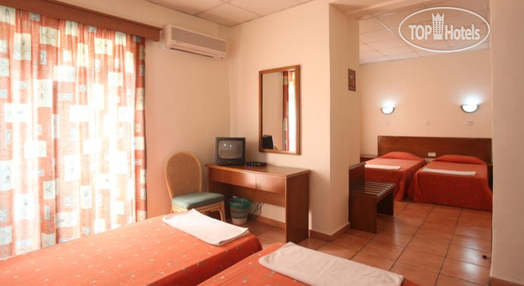 New photos from tourists Metropole Hotel
