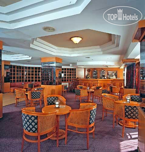 New photos from tourists Avenida Beach 3*