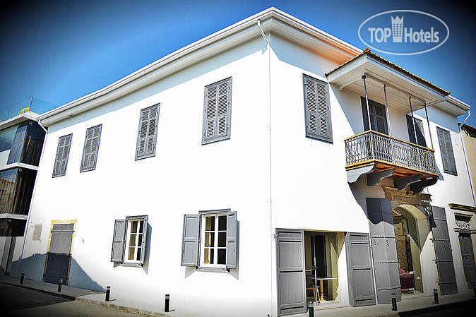Hotelier's photos Lokal Hotel 4*