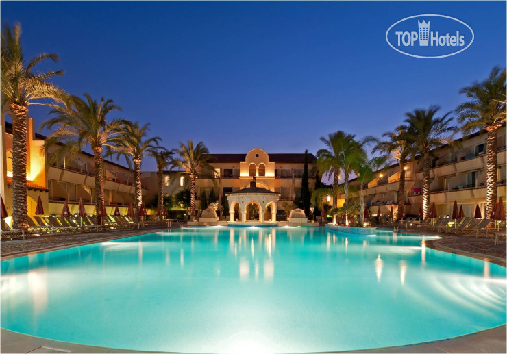 Hotelier's photos Napa Plaza Hotel 4*