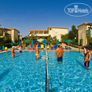 Ramada Hotel & Suites by Wyndham Ayia Napa 4*
