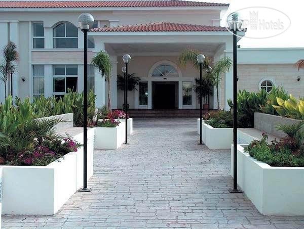 Hotelier's photos Aktea Beach Village 4*