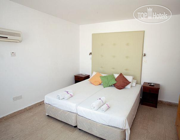 New photos from tourists Leros 1*