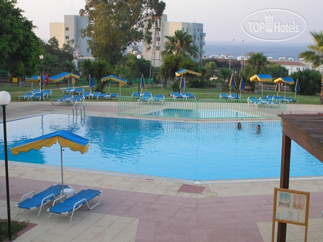 Новые добавленные фото туристов Adelais Bay 3*