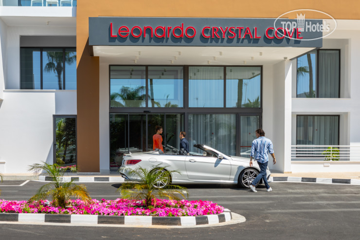 Hotel photo Leonardo Crystal Cove Hotel & Spa 4*