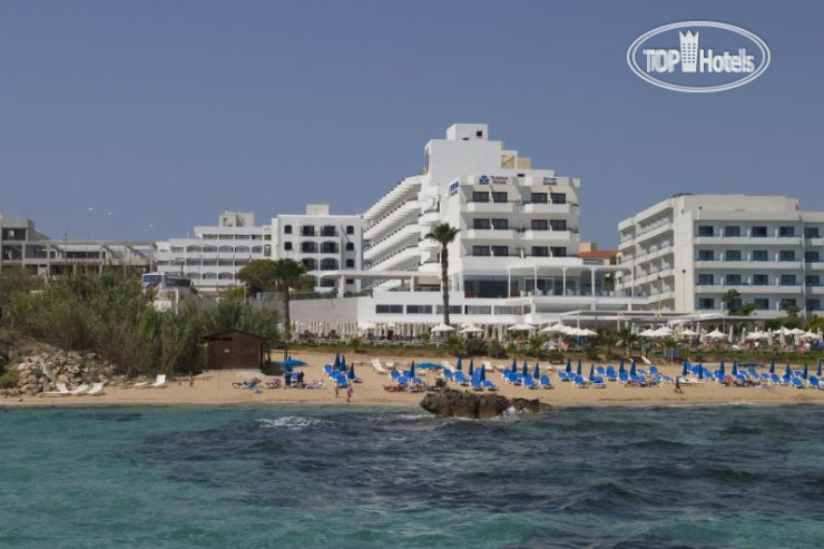 Hotelier's photos Silver Sands Beach 3*