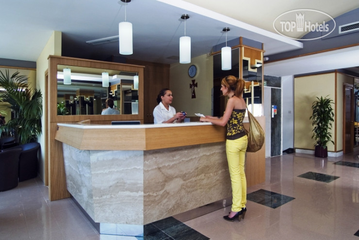 Новые добавленные фото туристов Coral 3*