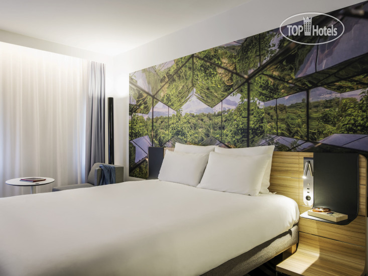 Hotel photo Novotel Den Haag City Centre 4*