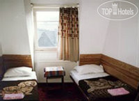 New photos from tourists Beursstraat 1*