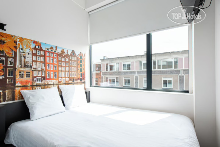 Hotel photo easyHotel Amsterdam City Centre South 2*