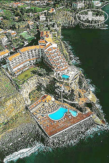 Photos The Cliff Bay