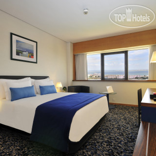 Photos Ramada by Wyndham Lisbon