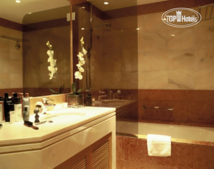 New photos from tourists Altis Suite 4*