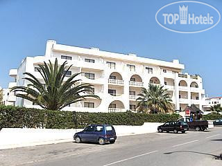 Hotelier's photos Alta Oura Apartments 3*
