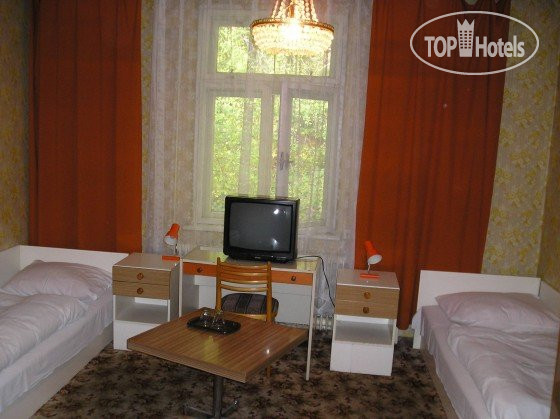 New photos from tourists Eta