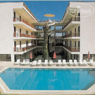 Kaftans Hotel by RRH&R 3*