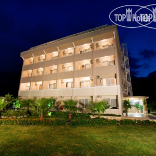 Castle Park Hotel 4*