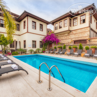 Фото Tuvana Hotel