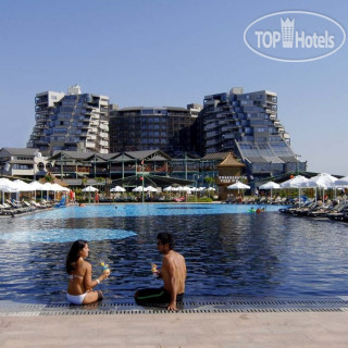 Limak Lara Deluxe Hotel & Resort 5*